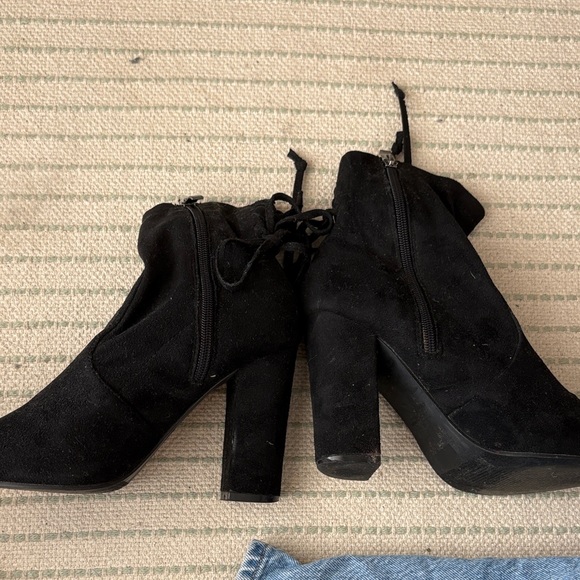 Catherine Malandrino Black Heeled Boots - Picture 2 of 3